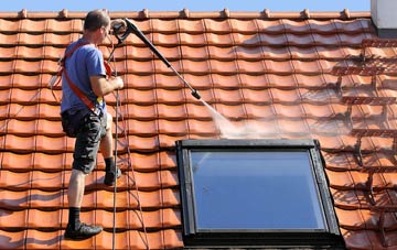 roof cleaning Maesyrhandir, Powys